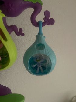 Trolls treehouse