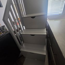 Bob's Bunk bed
