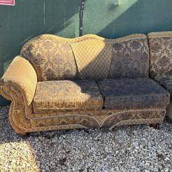 Sectional Large Ideal For A Garage 