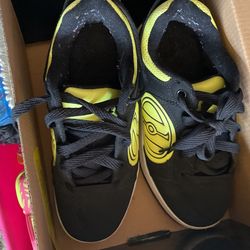 Heelys Size 3 Youth
