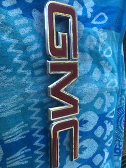 Yukon Front Grill Emblem GMC 2015 To 2019