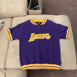 Lakers pullover Size M 10-12