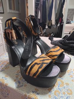 Michael kors heels
