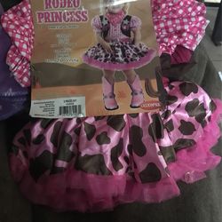Costume