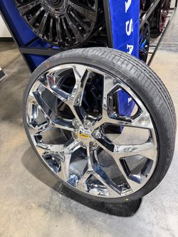 28s chrome wheels tires new 295/25/28 with tire
