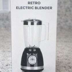 Small SERV Electric blender Brand New In Box
