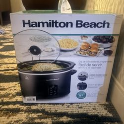 Brand new crock pot Large