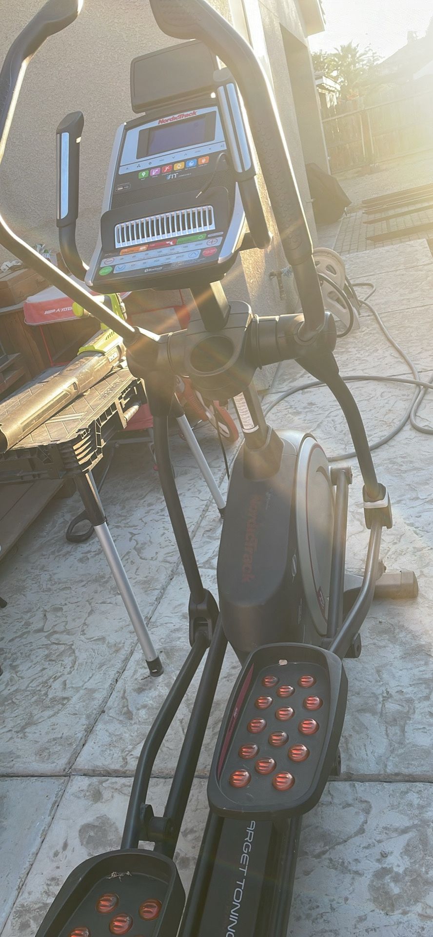 Elliptical Exercise Machine