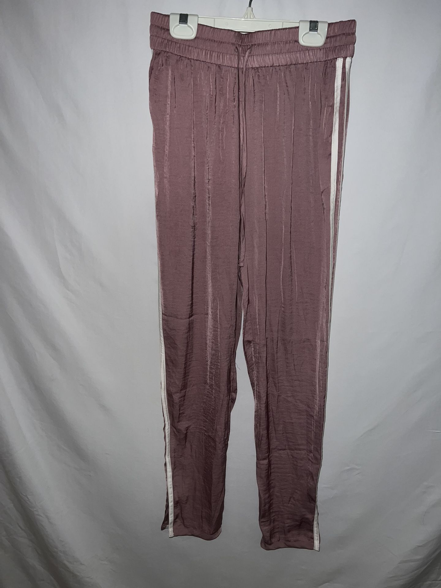 Ladies womens XS x-small American Eagle mauve pink jogger type satin athletic pants