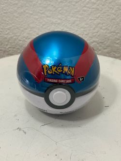 Pokeball tin