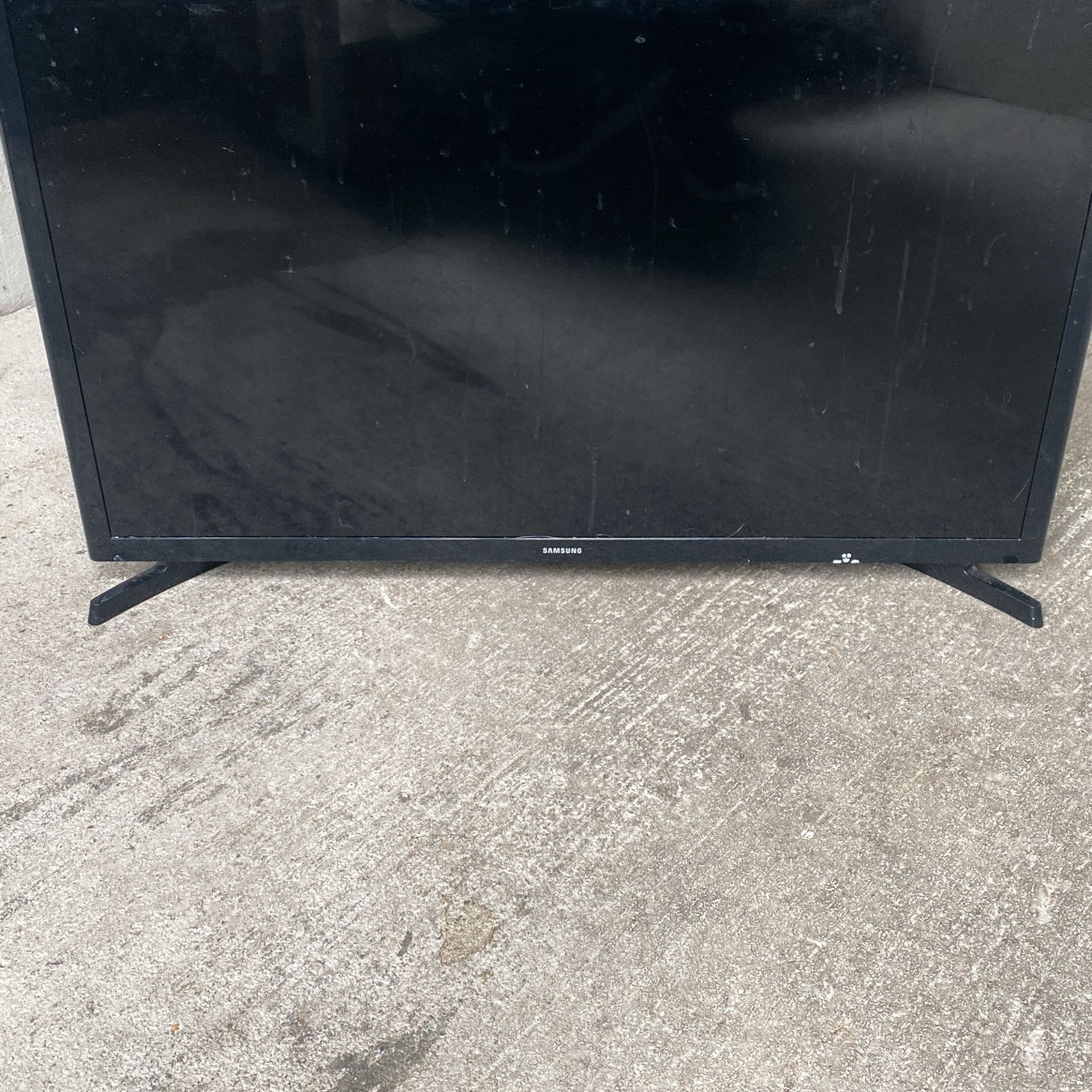 Samsung Tv *No Remote*
