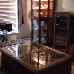 Coffee TABLE with Glass Top