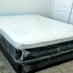 NEW QUEEN PILLOW TOP MATTRESS. Bed frame is not available. Take it home same day 👍