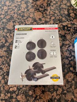 Defiant Freedom Keyed Entry Lock Set