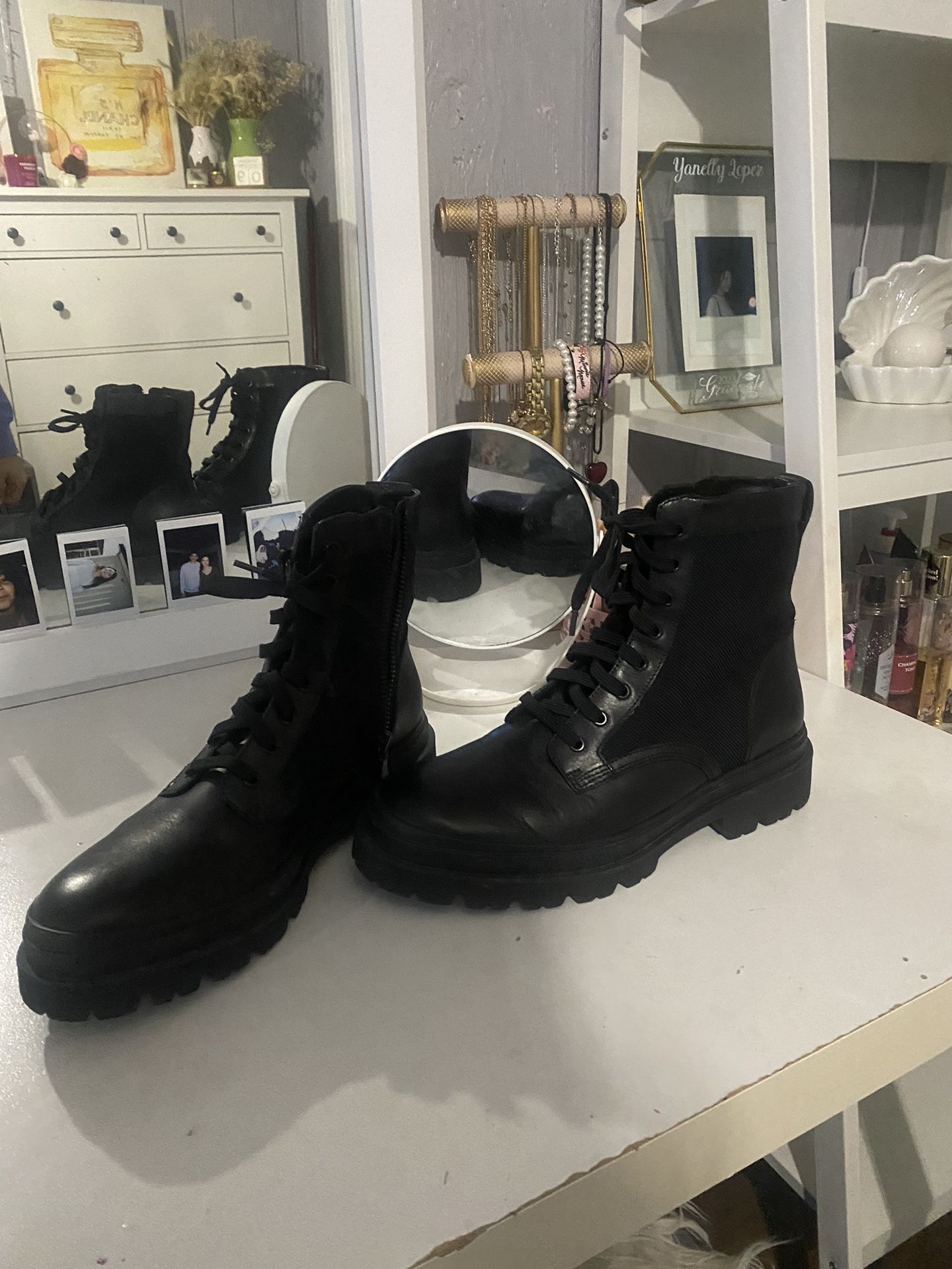 vince men size 9 boots