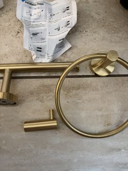 Brass Bathroom Hardware