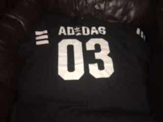 Adidas size L y Reebok XL new