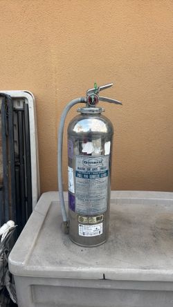 Water Gun Super Soaker Fire Extinguisher