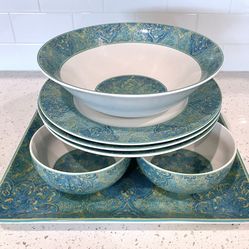 9 Piece WESTBURY COURT Dish Set