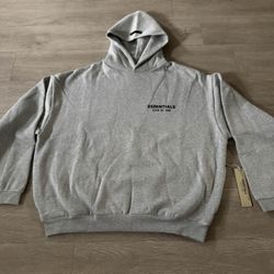 Essential Hoodie 