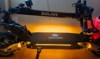 2023 Solar FF Lite Electric Scooter - Foldable Handlebars, Only 40 Miles