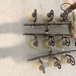 3 Vanity Lights And 2 Mirrors Free