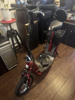 Schwinn S500 Electric Scooter