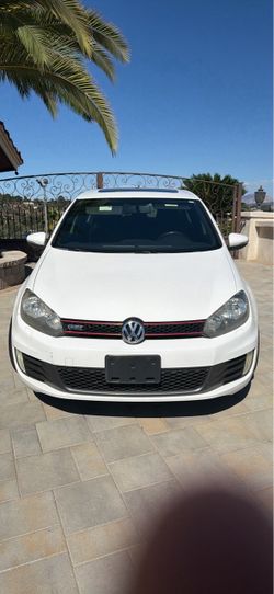 🔥 2011 Volkswagen GTI 4-Door — $8,995 🔥