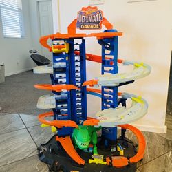 Hot Wheels Ultimate Garage