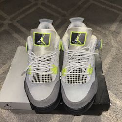 Air Jordan 4 Retro SE (gs) “neon 97”
