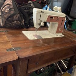 Vtg Singer Touch & Sew Zig Zag Model 626 Sewing Machine, Special Pink Ed. TESTED