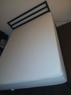 Cama Queen