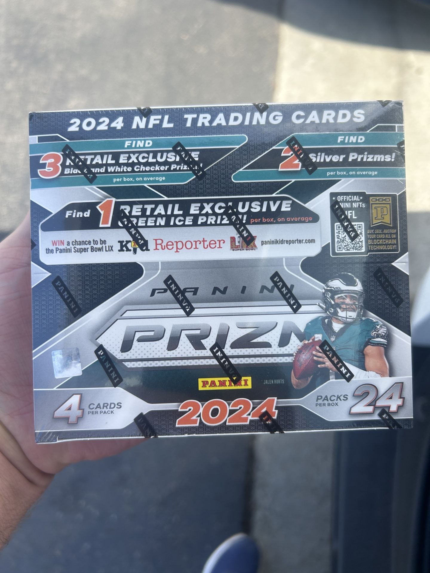 2024 Panini Prizm NFL Retail Box . 24 Packs Sealed
