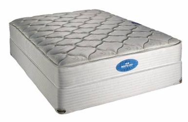 Simmons Deep Sleep Pillowtop Mattress Queen