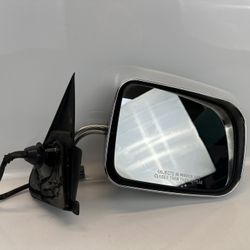 1(contact info removed) Ram 1500 Truck RH Power Side View Mirror Chrome 82-05500 OEM