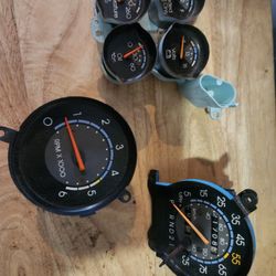 Monte Caro Gauges..cable Speedo..250$