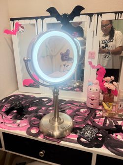Mirror light