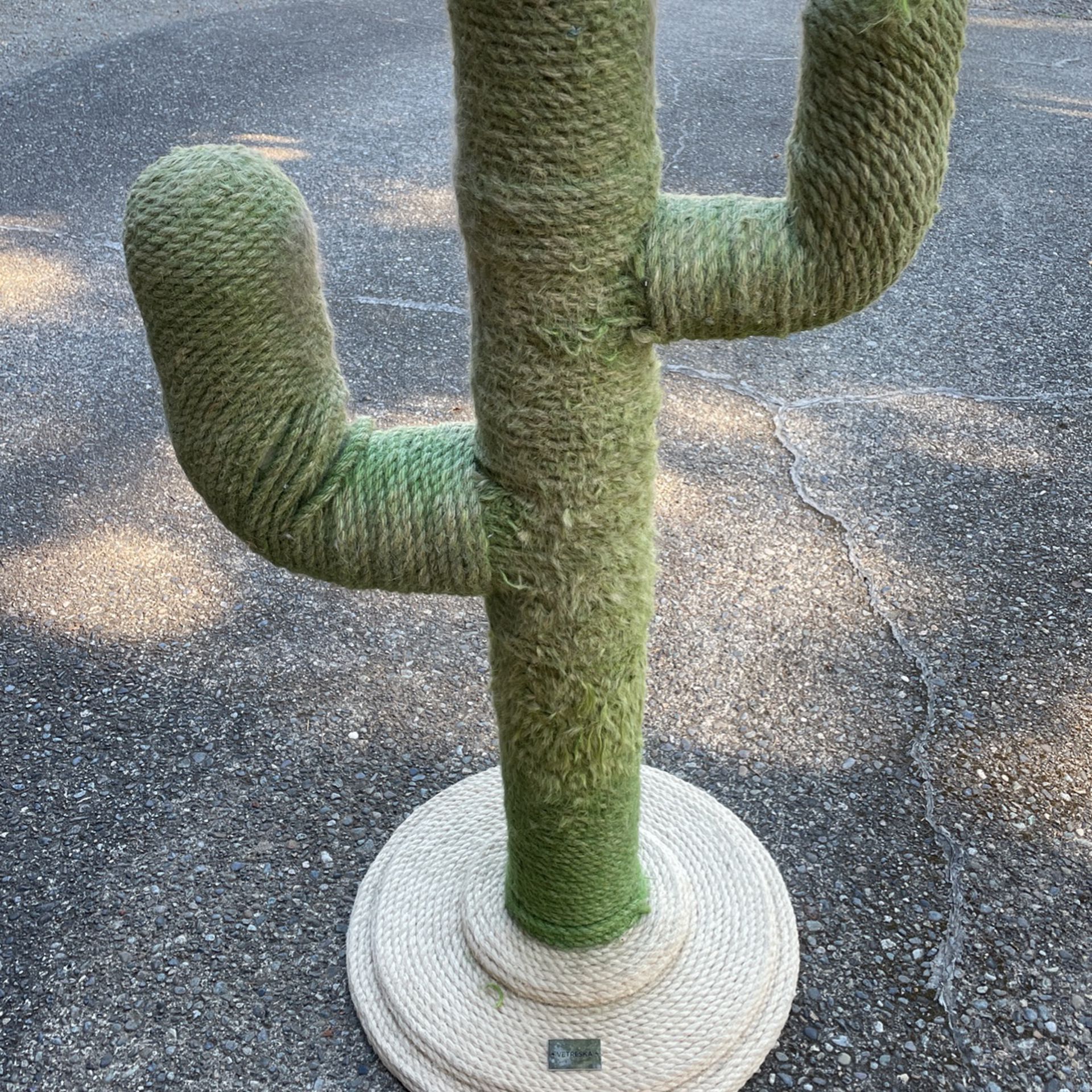 Vetreska Cactus Shaped Cat Scratcher Tree