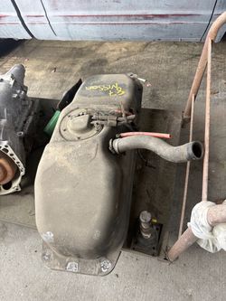 Parting out hardbody