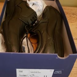 New Black Leather Dress Shoes 