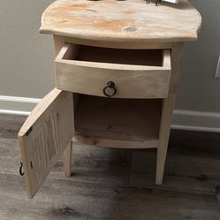 End Table - Nightstand- Natural Wood Door And Drawer Works Ready For Pick Up