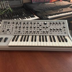 Moog Subsequent 37 CV Limited Edition