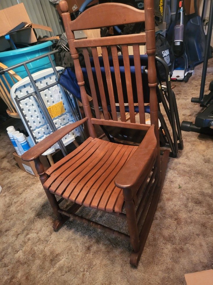 Wooden Rocking Chair