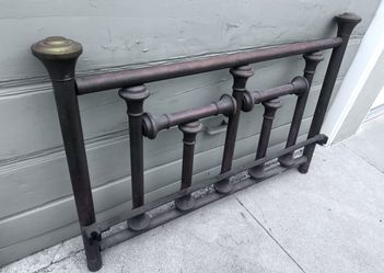 Vintage Brass Bed - Queen