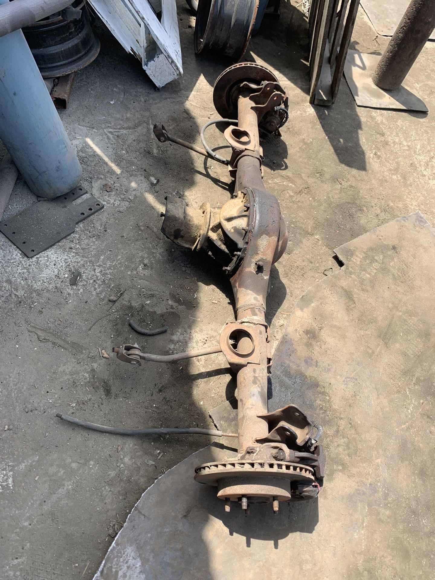 Ford 9 Inch Rear End for Sale in Wilmington, CA OfferUp