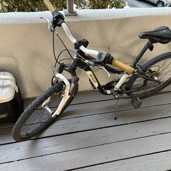 Hotrock Specialized Mountain Bike