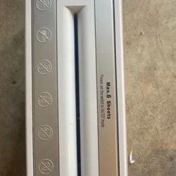 Black & Decker CC600 paper shredder.