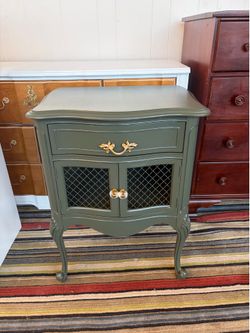 Bedside table