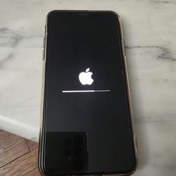 Apple Iphone 11 Pro max 256 Gig Tmobile Excellent Gold with case (for sale)