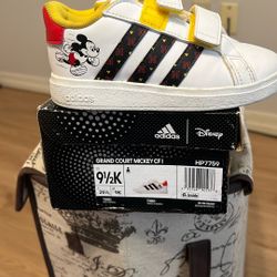 Disney Adidas Mickey Mouse Toddler Size 9.5